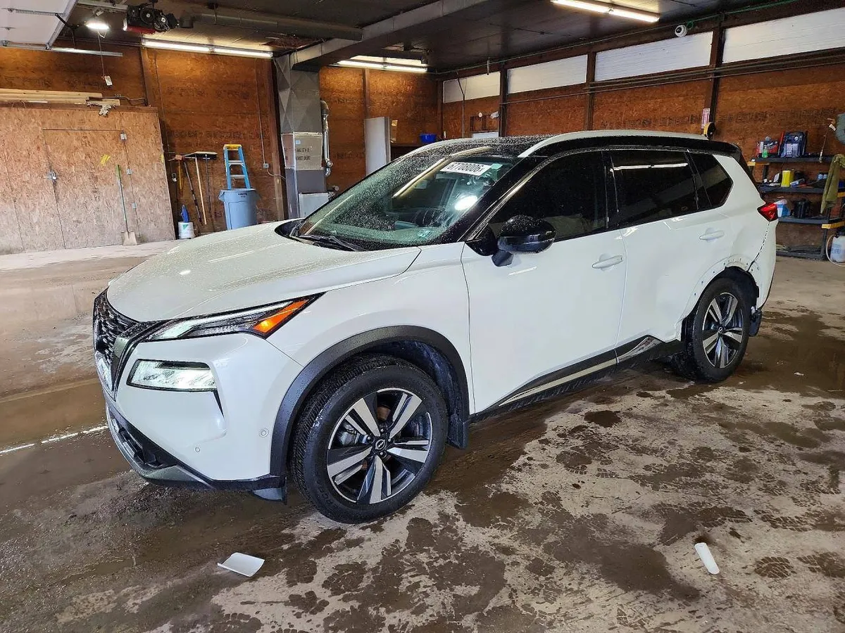 NISSAN ROGUE 2022