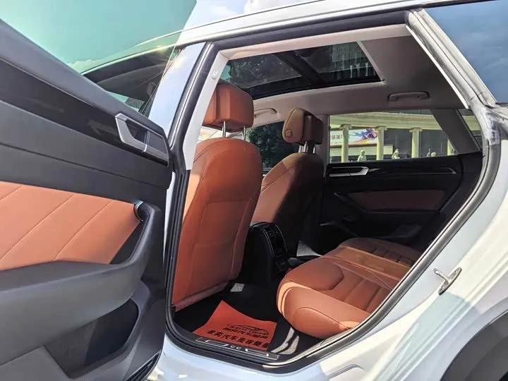 VOLKSWAGEN CC 2021