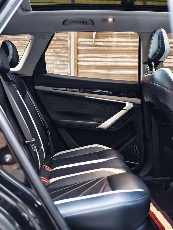 GEELY BOYUE L PREMIUM 2023