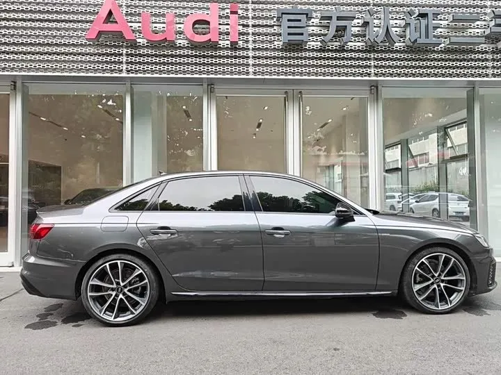AUDI A4L LUXURY 2023
