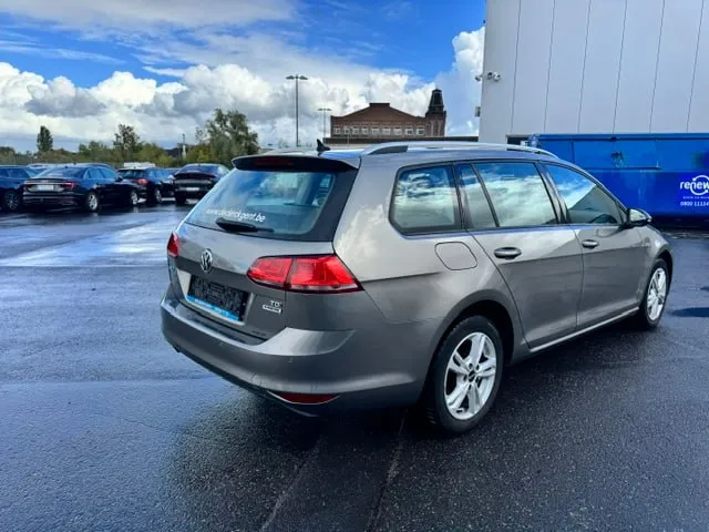 VOLKSWAGEN GOLF VARIANT 2015