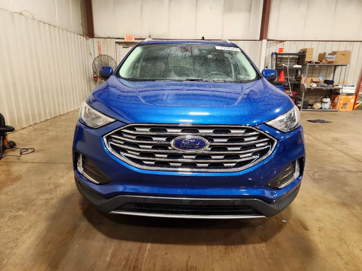 FORD EDGE SEL 2022