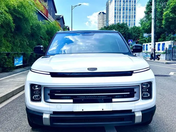 GEELY ICON PREMIUM 2023