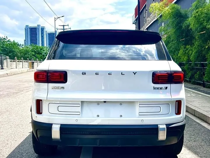 GEELY ICON PREMIUM 2023