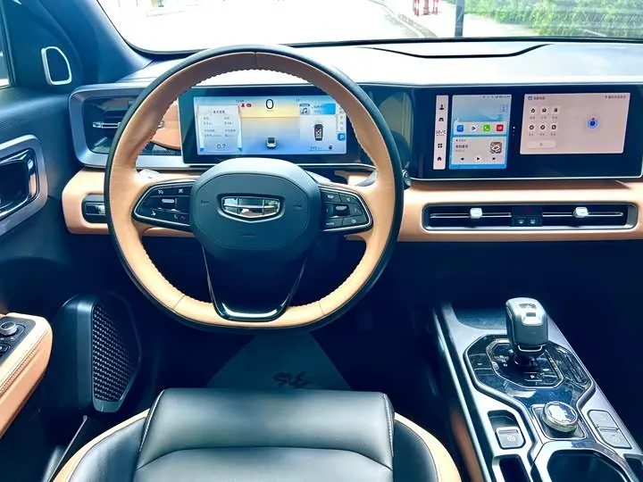 GEELY ICON PREMIUM 2023