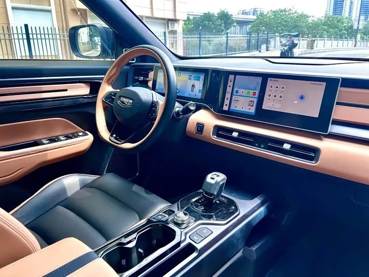 GEELY ICON PREMIUM 2023