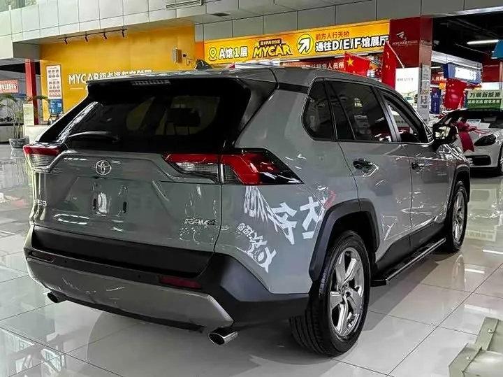 TOYOTA RAV4 2022