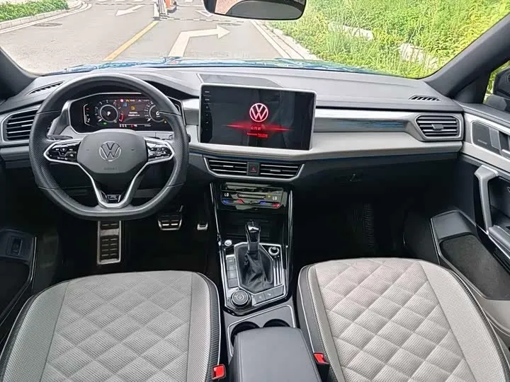 VOLKSWAGEN TAYRON X 2023