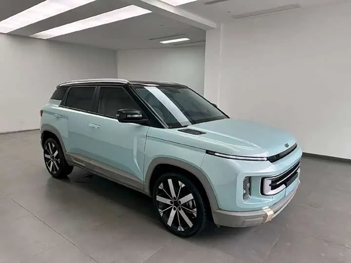 GEELY ICON 2023