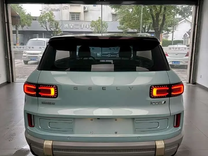 GEELY ICON 2023