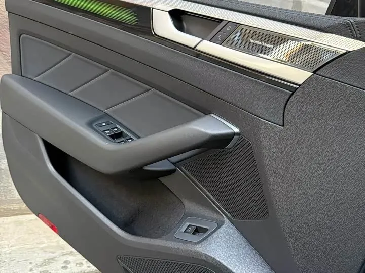 VOLKSWAGEN CC 2023