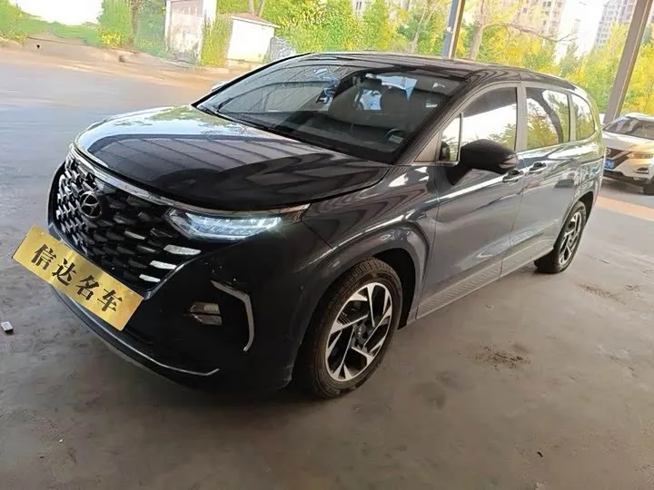 HYUNDAI CUSTO PREMIUM 2021