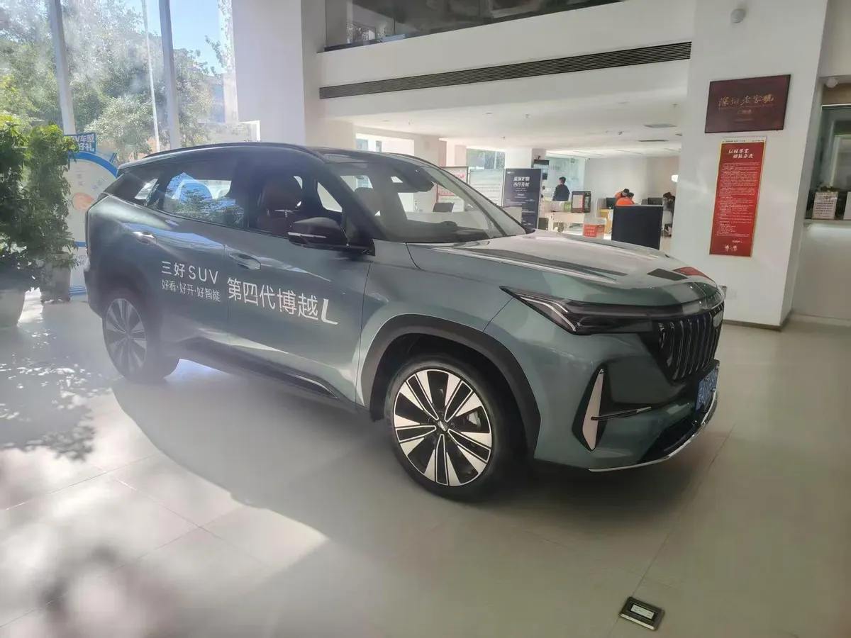 GEELY BOYUE L 2025