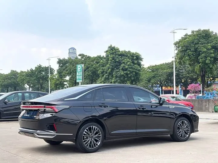 DONGFENG AEOLUS SHINE MAX 2023