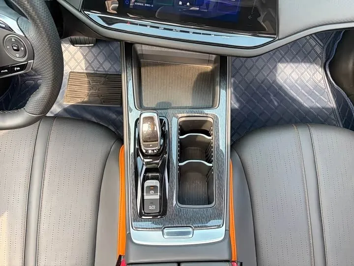 DONGFENG AEOLUS SHINE MAX 2023