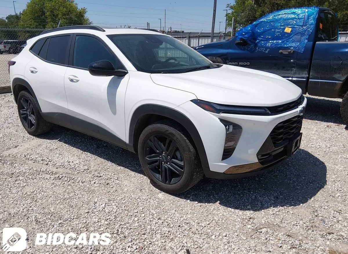 CHEVROLET TRAX 2023