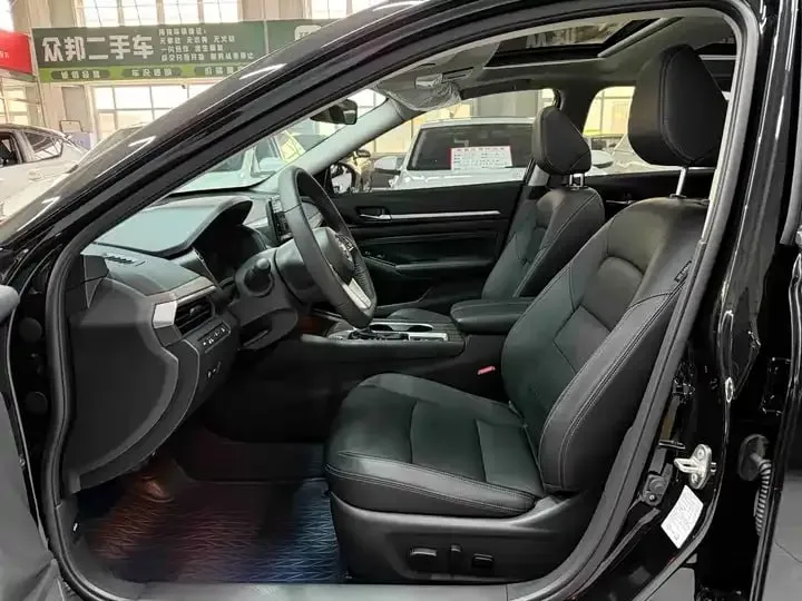 NISSAN ALTIMA 2022