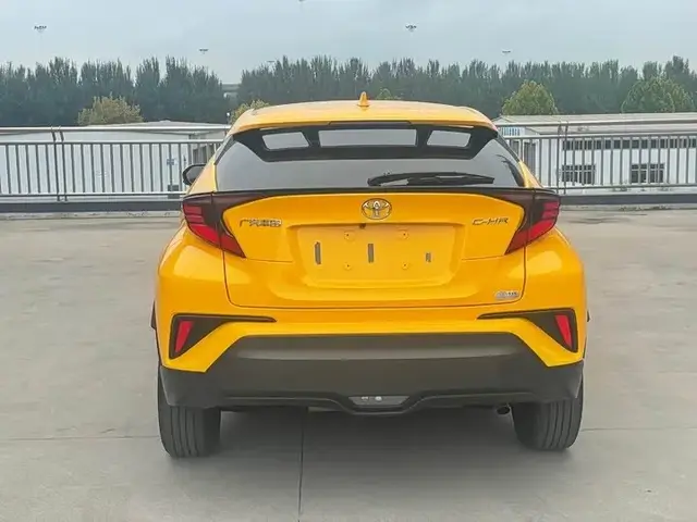 TOYOTA C-HR LUXURY 2022