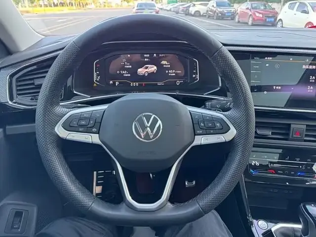 VOLKSWAGEN TAYRON X PREMIUM 2022