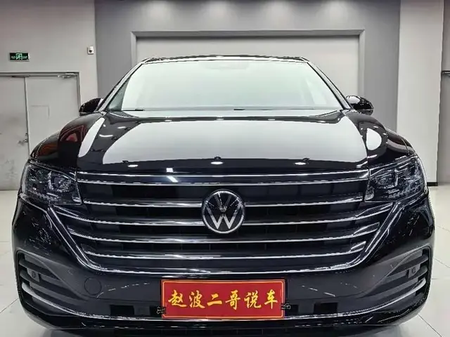 VOLKSWAGEN VILORAN PREMIUM 2022