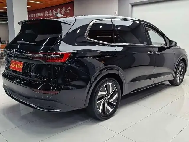 VOLKSWAGEN VILORAN PREMIUM 2022