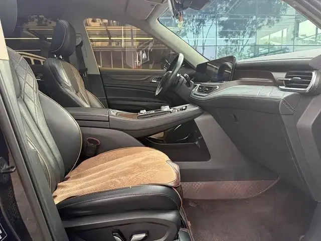 FORD EQUATOR PREMIUM 2023