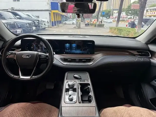 FORD EQUATOR PREMIUM 2023