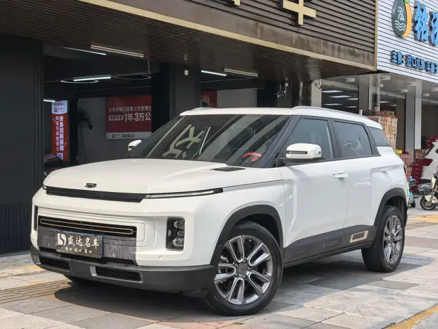 GEELY ICON 2020