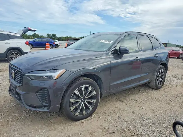 VOLVO XC60 2023