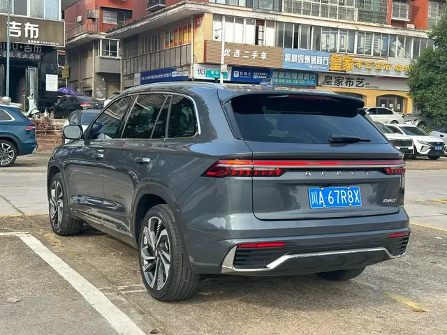 GEELY XINGYUE L 2021