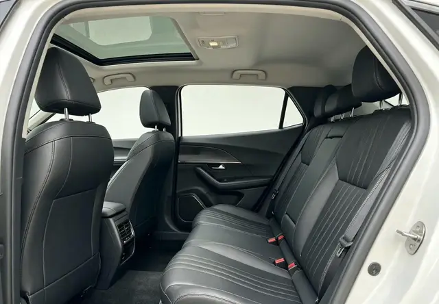 PEUGEOT 2008 2025