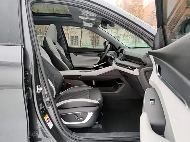 CHANGAN CS75PLUS 2023