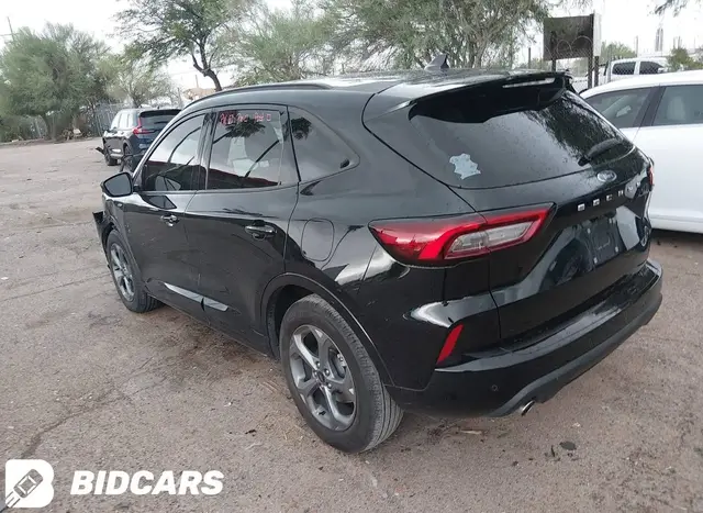 FORD ESCAPE 2024