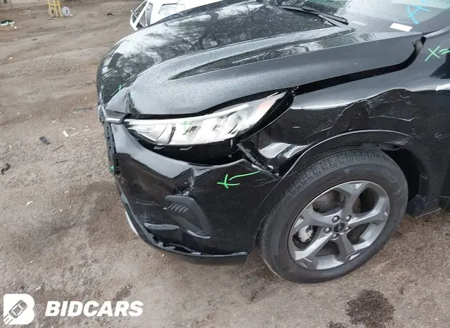 FORD ESCAPE 2024