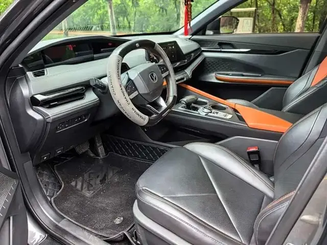 CHANGAN UNI-V PREMIUM 2022