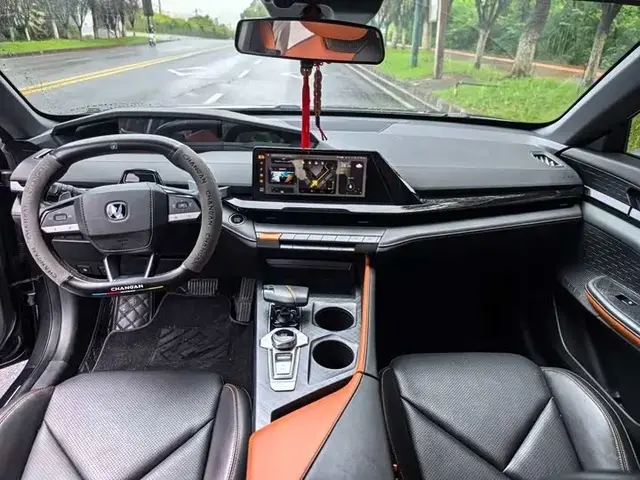 CHANGAN UNI-V PREMIUM 2022