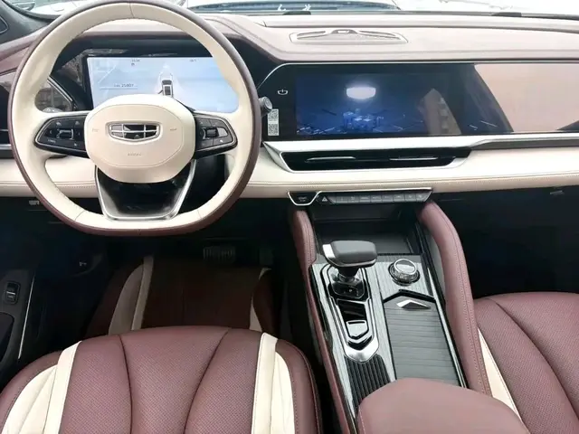GEELY XINGYUE L PREMIUM 2021