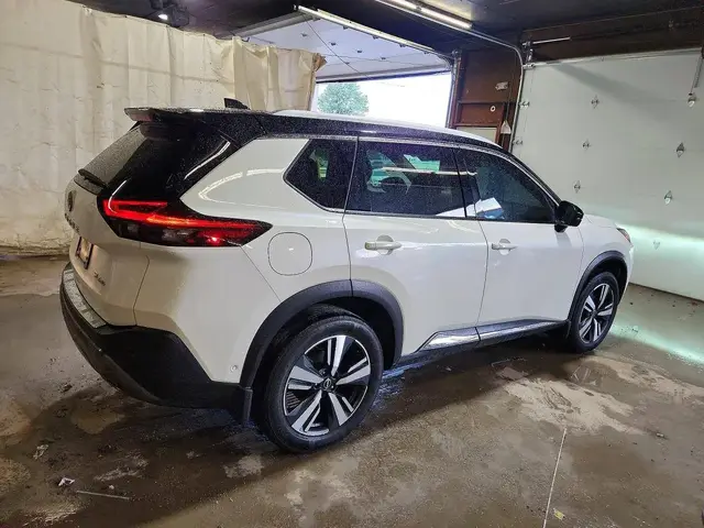 NISSAN ROGUE 2022