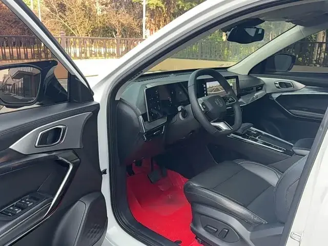 MG ONE 2022