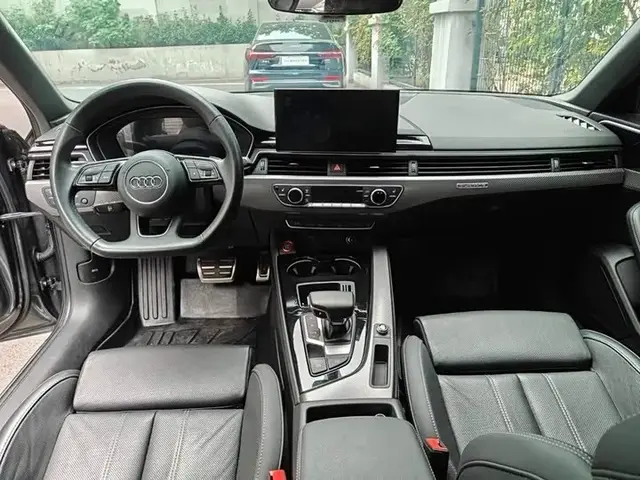 AUDI A4L LUXURY 2023