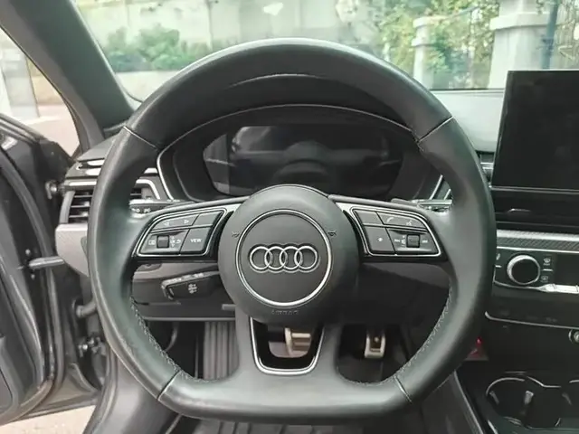 AUDI A4L LUXURY 2023