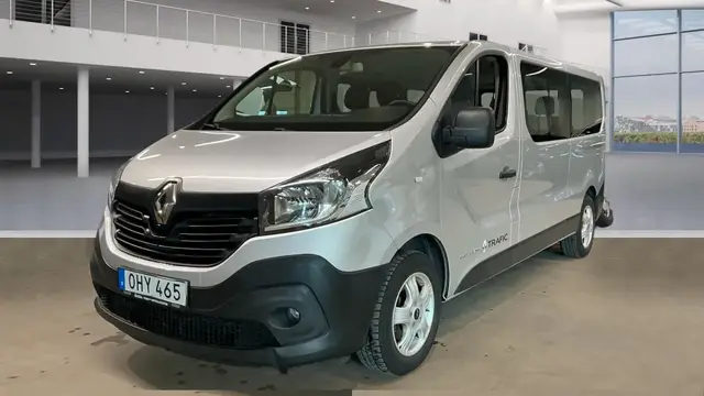 RENAULT TRAFIC 2016
