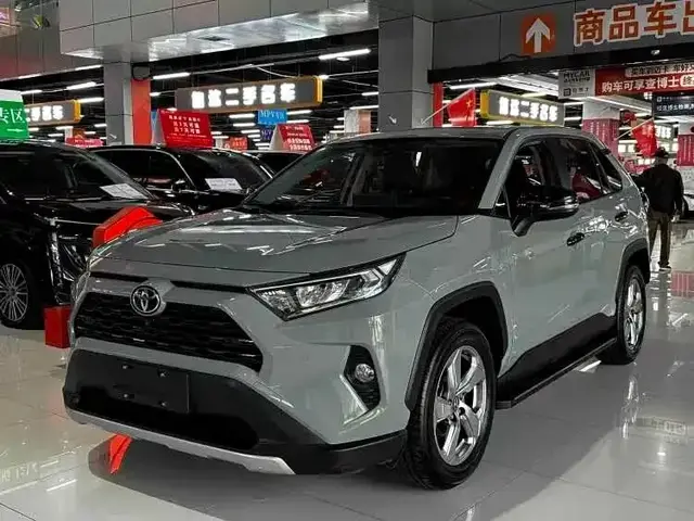 TOYOTA RAV4 2022
