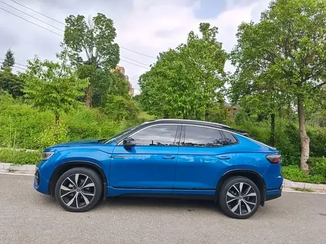 VOLKSWAGEN TAYRON X 2023