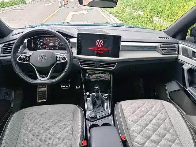 VOLKSWAGEN TAYRON X 2023