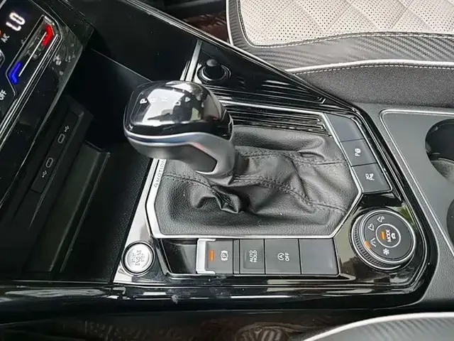 VOLKSWAGEN TAYRON X 2023