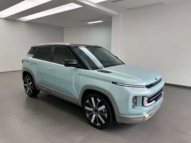GEELY ICON 2023