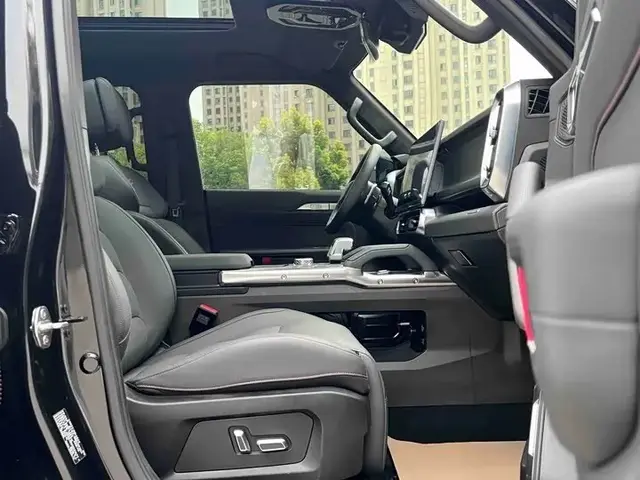 JETOUR TRAVELER 2023