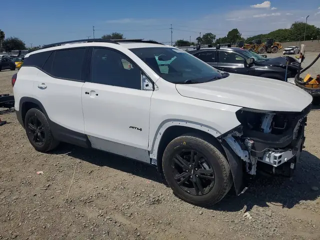GMC TERRAIN 2022