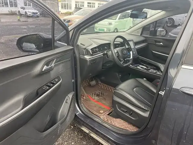 HYUNDAI CUSTO PREMIUM 2021